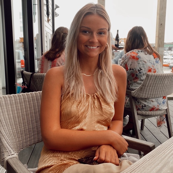 Meet your Posher, Mikayla - Picture 1 of 1